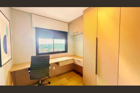 Apartamento para alugar com 3 quartos, 104m² em Taquaral, Campinas