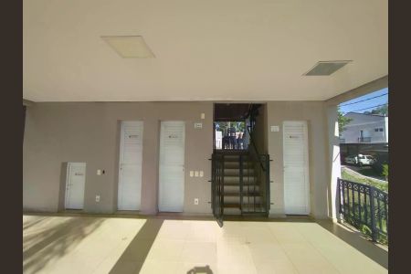 Casa de condomínio para alugar com 200m², 4 quartos e 2 vagas