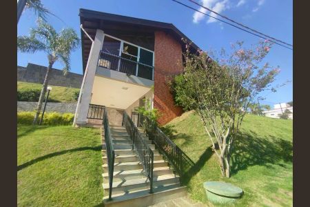 Casa de condomínio para alugar com 200m², 4 quartos e 2 vagas