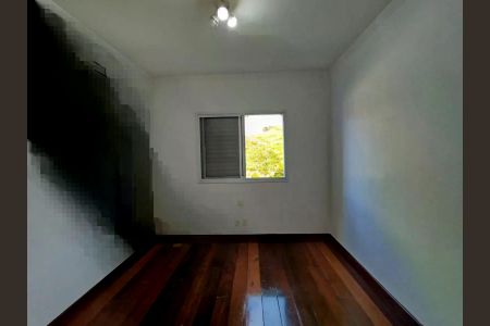 Casa de condomínio para alugar com 200m², 4 quartos e 2 vagas