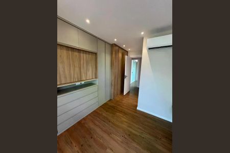 Apartamento à venda com 2 quartos, 89m² em Cambuí, Campinas