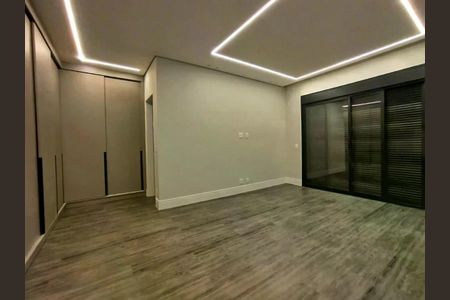 Casa de condomínio à venda com 411m², 4 quartos e 4 vagas
