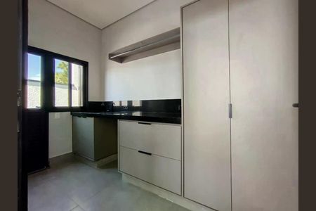 Casa de condomínio à venda com 411m², 4 quartos e 4 vagas
