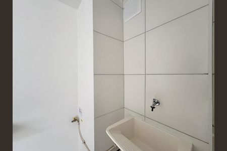 Apartamento à venda com 34m², 2 quartos e sem vaga Apartamento à venda com 34m², 2 quartos e sem vagaÁrea de Serviço