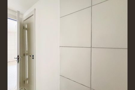 Apartamento à venda com 34m², 2 quartos e sem vaga Apartamento à venda com 34m², 2 quartos e sem vagaBanheiro