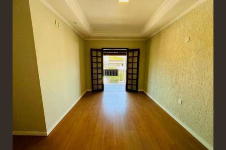 Casa à venda com 125m², 3 quartos e 3 vagas