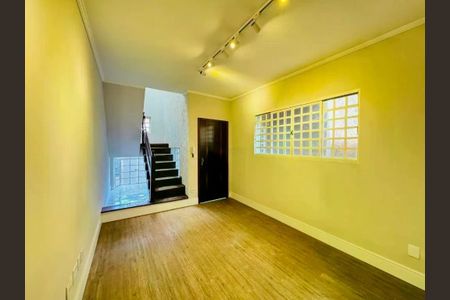 Casa à venda com 125m², 3 quartos e 3 vagas