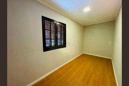 Casa à venda com 125m², 3 quartos e 3 vagas