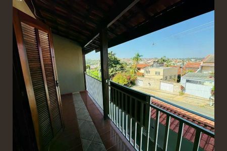 Casa à venda com 125m², 3 quartos e 3 vagas