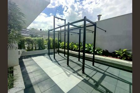 Apartamento para alugar com 121m², 3 quartos e 2 vagas