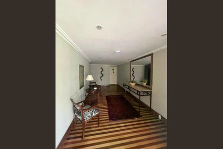 Apartamento à venda com 238m², 3 quartos e 3 vagas