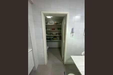 Apartamento à venda com 238m², 3 quartos e 3 vagas