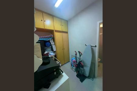 Apartamento à venda com 238m², 3 quartos e 3 vagas