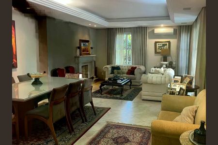 Apartamento à venda com 238m², 3 quartos e 3 vagas