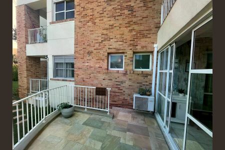 Apartamento à venda com 238m², 3 quartos e 3 vagas