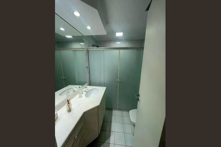 Apartamento à venda com 238m², 3 quartos e 3 vagas