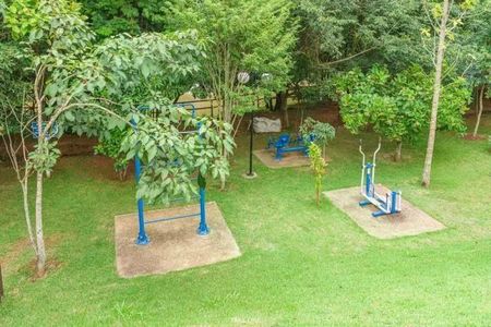 Casa de condomínio à venda com 128m², 3 quartos e 4 vagas