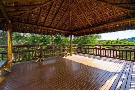 Casa de condomínio à venda com 128m², 3 quartos e 4 vagas