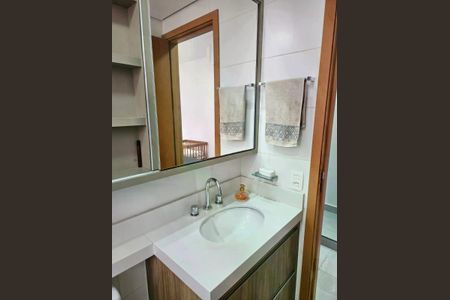 Apartamento à venda com 58m², 2 quartos e 1 vaga