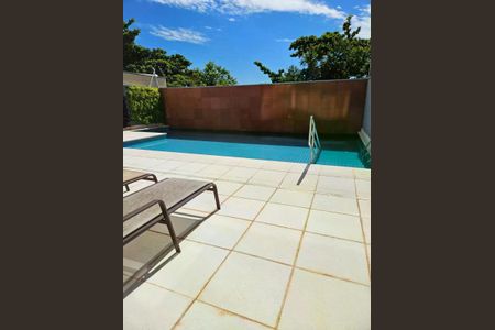 Apartamento à venda com 58m², 2 quartos e 1 vaga
