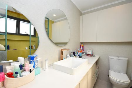 Apartamento à venda com 162m², 3 quartos e 2 vagasbanheiro suite 1