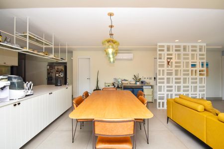 Apartamento à venda com 162m², 3 quartos e 2 vagassala de jantar