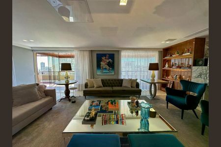 Apartamento à venda com 4 quartos, 415m² em Cambuí, Campinas