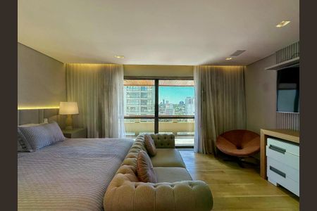 Apartamento à venda com 415m², 4 quartos e 4 vagas