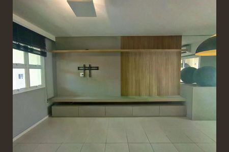 Casa de condomínio à venda com 88m², 3 quartos e 2 vagas