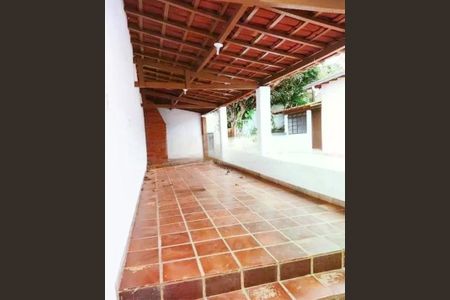 Casa à venda com 171m², 3 quartos e 3 vagas