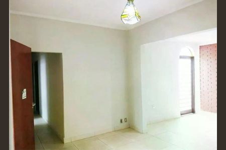 Casa à venda com 171m², 3 quartos e 3 vagas