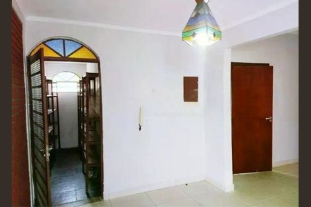 Casa à venda com 171m², 3 quartos e 3 vagas