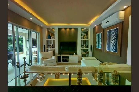 Apartamento à venda com 241m², 4 quartos e 4 vagas