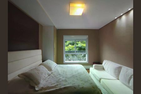 Apartamento à venda com 241m², 4 quartos e 4 vagas