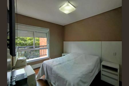 Apartamento à venda com 241m², 4 quartos e 4 vagas