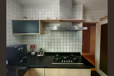 Apartamento à venda com 241m², 4 quartos e 4 vagas