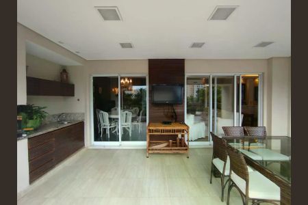 Apartamento à venda com 241m², 4 quartos e 4 vagas