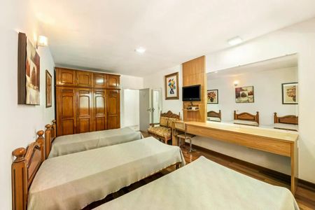 Casa à venda com 6 quartos, 939m² em Itaim Bibi, São Paulo