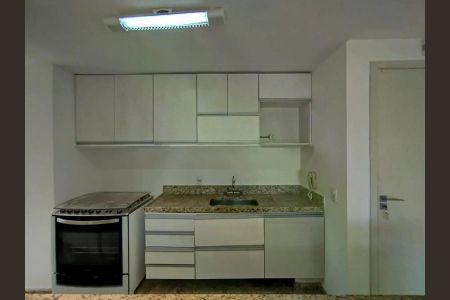 Apartamento à venda com 210m², 3 quartos e 4 vagas