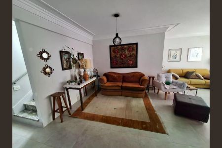 Casa à venda com 4 quartos, 300m² em Parque das Flores, Campinas