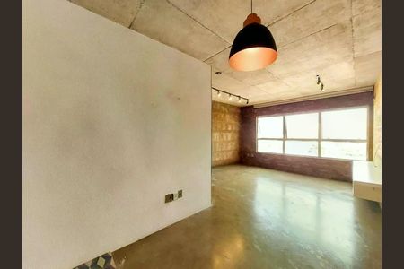 Apartamento à venda com 1 quarto, 70m² em Cambuí, Campinas