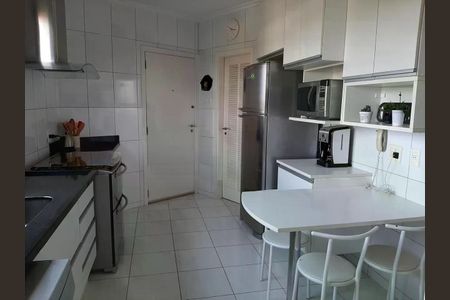 Apartamento à venda com 137m², 3 quartos e 2 vagas