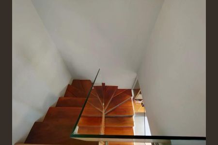 Casa de condomínio à venda com 100m², 3 quartos e 2 vagas