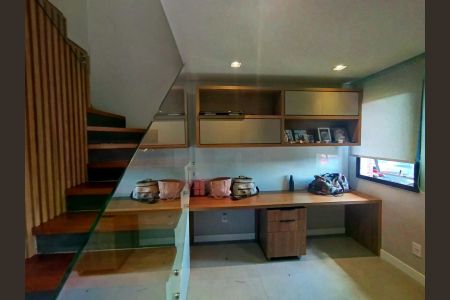 Casa de condomínio à venda com 100m², 3 quartos e 2 vagas
