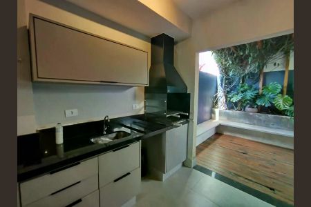Casa de condomínio à venda com 100m², 3 quartos e 2 vagas