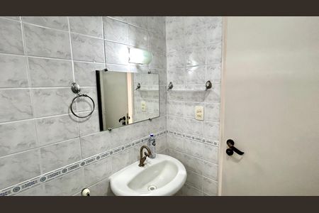 Apartamento para alugar com 85m², 3 quartos e 1 vaga Apartamento para alugar com 85m², 3 quartos e 1 vagaBanheiro
