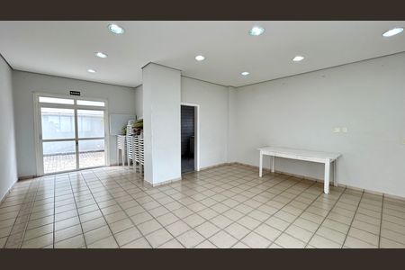 Apartamento para alugar com 85m², 3 quartos e 1 vaga Apartamento para alugar com 85m², 3 quartos e 1 vagaÁrea comum - Salão de festas
