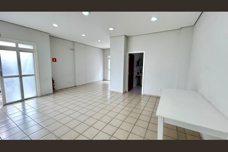 Apartamento para alugar com 85m², 3 quartos e 1 vaga Apartamento para alugar com 85m², 3 quartos e 1 vagaÁrea comum - Salão de festas