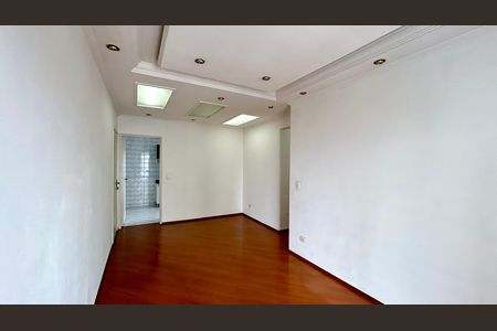 Apartamento para alugar com 85m², 3 quartos e 1 vaga Apartamento para alugar com 85m², 3 quartos e 1 vagaSala
