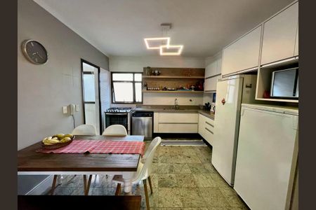 Apartamento à venda com 3 quartos, 150m² em Vila Itapura, Campinas